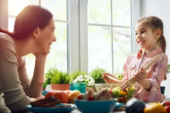 Chế Độ Dinh Dưỡng Hợp Lý Giúp Trẻ Mầm Non Phát Triển Toàn Diện
